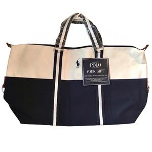 NWT RALPH LAUREN Fragrance Duffle Bag in the color Navy Blue and White